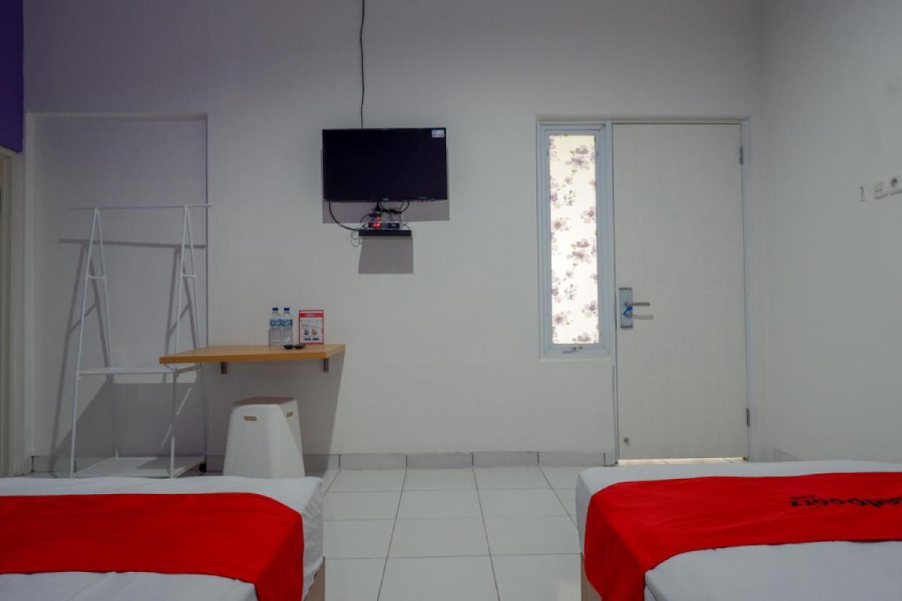Reddoorz Near Alun Alun Kaliwungu Kendal Hotel Brangsong Eksteriør billede